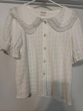 Cocobleu White Ruffled Collar Button-Front Blouse